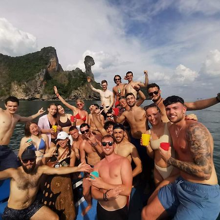 Sleeper Hostel Ao Nang Eksteriør billede