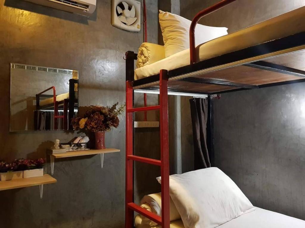 Sleeper Hostel Ao Nang Eksteriør billede