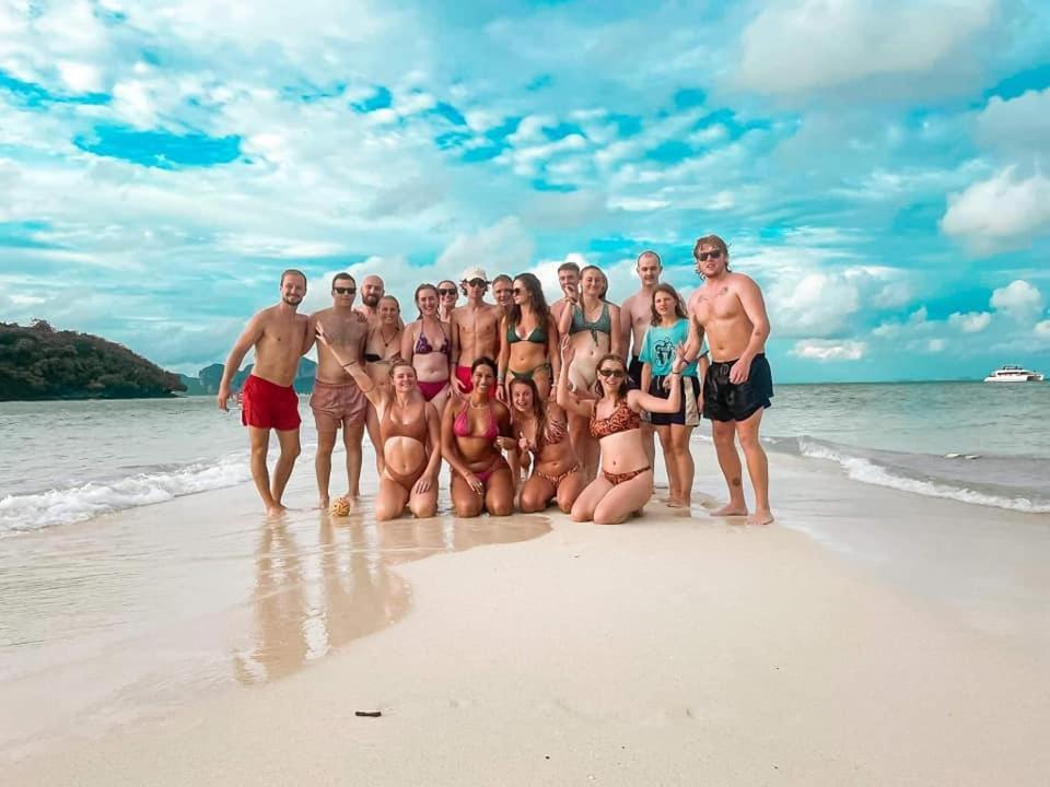Sleeper Hostel Ao Nang Eksteriør billede