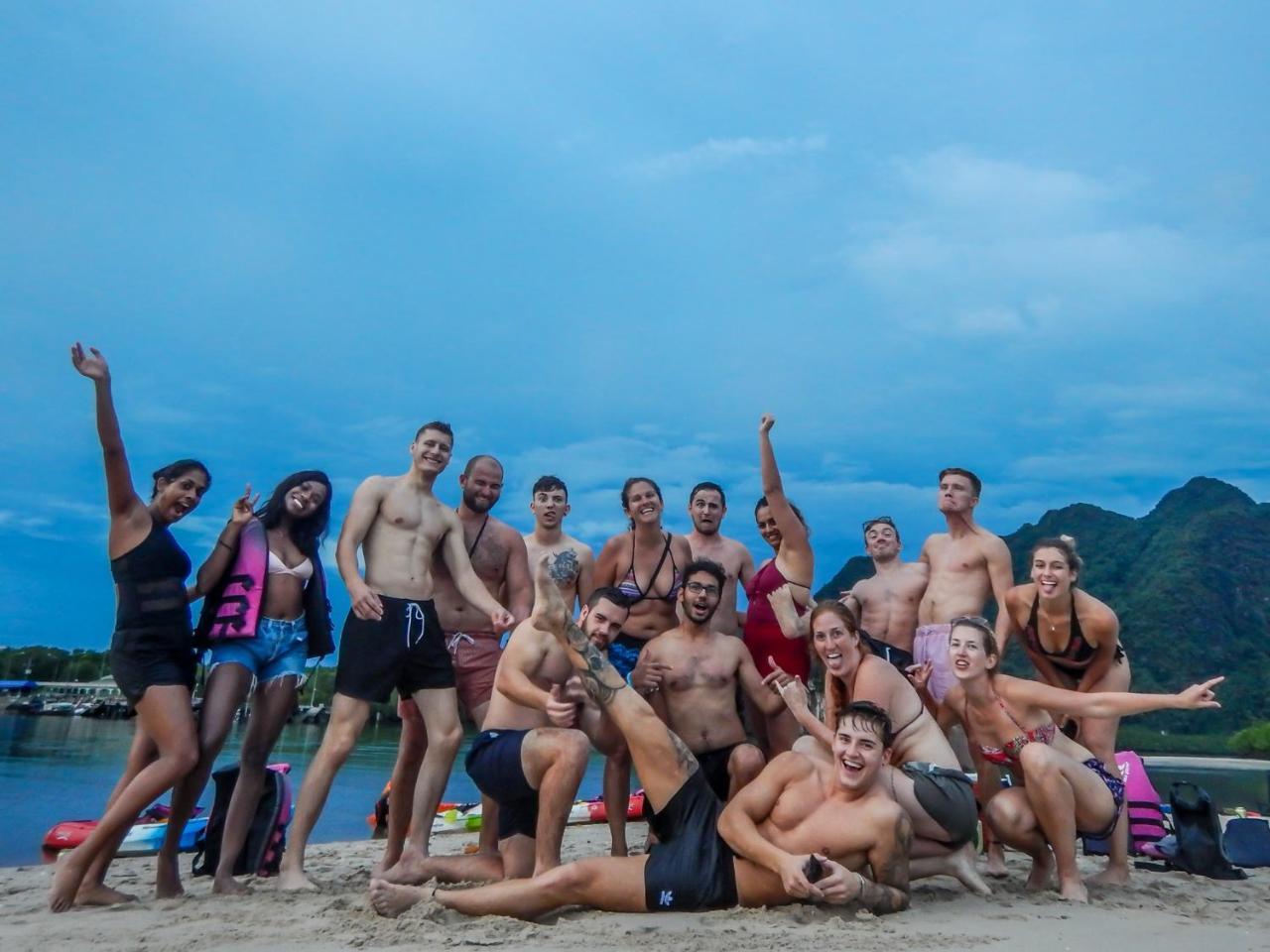 Sleeper Hostel Ao Nang Eksteriør billede